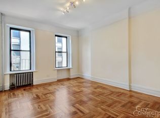 258 W 17th St APT 4A, New York, NY 10011