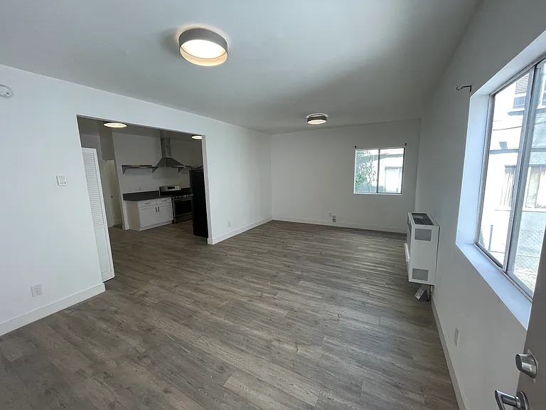 959 3/4 N Vendome St #959-G — Photo 3