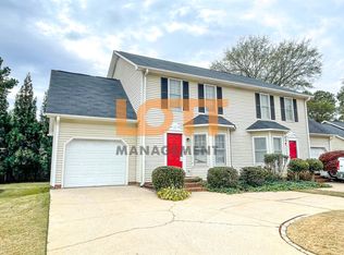 8 Corbin Ct, Taylors, SC 29687