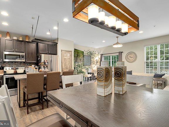 5th image of 7257 Parkers Farm Ln