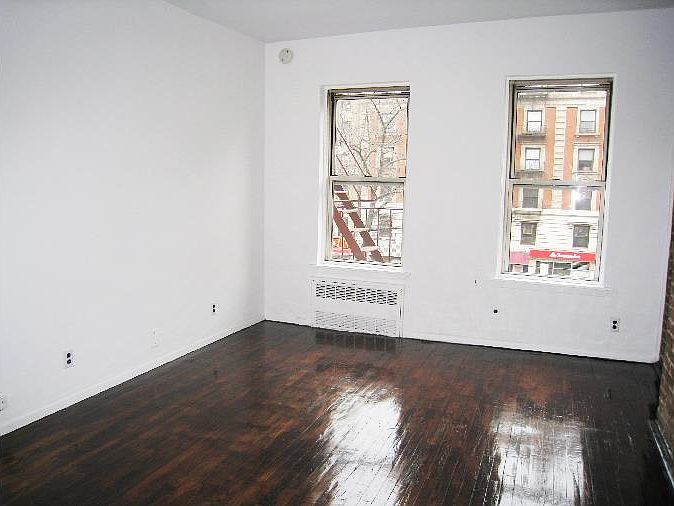2nd image of 2274 Broadway APT 2C