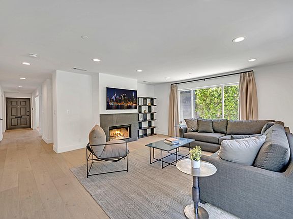 Tv area