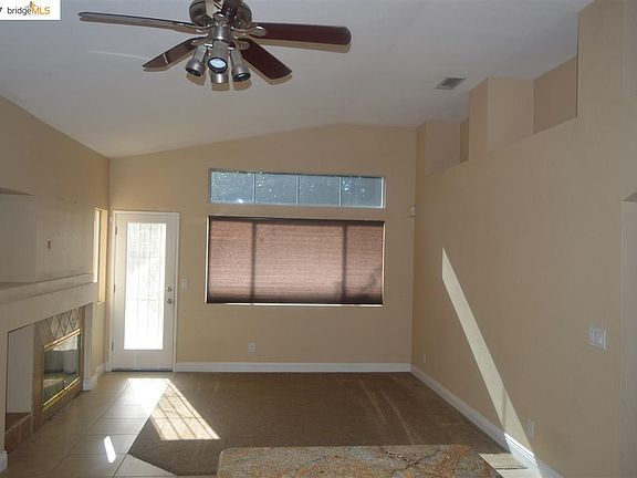 5th image of 4939 Bridal Way