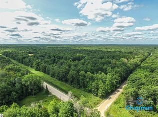 S Magruder Rd, Saint Louis, MI 48880