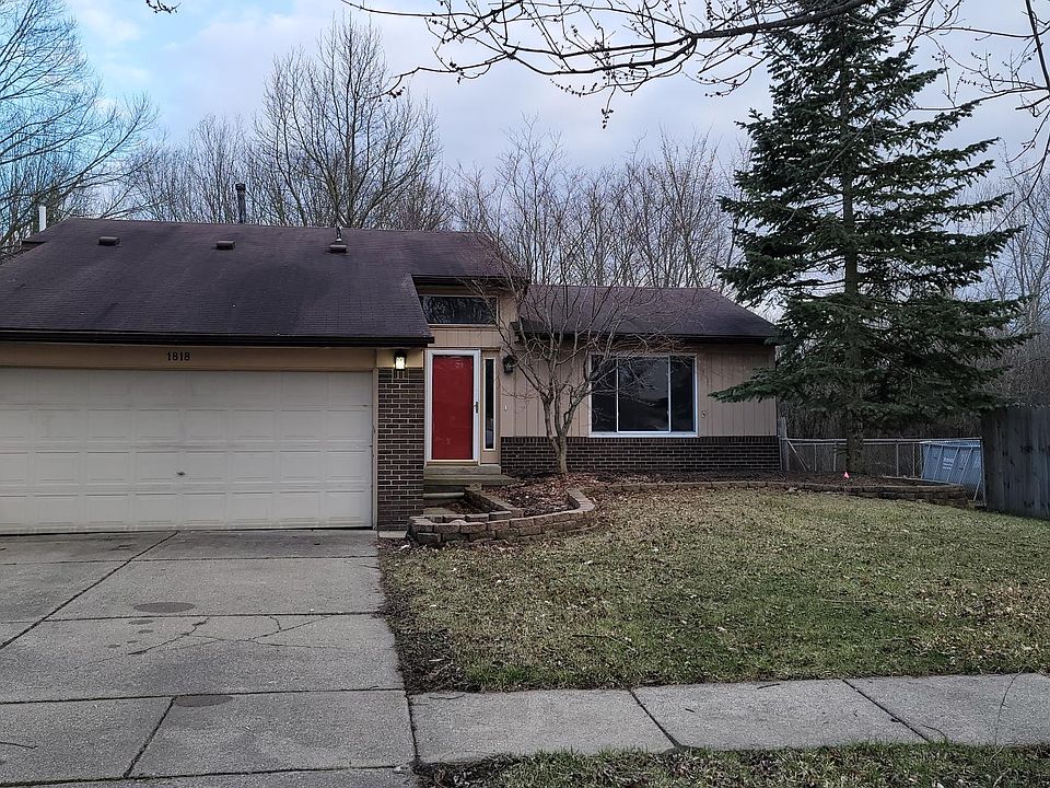 1st image of 1818 Ashley Dr
