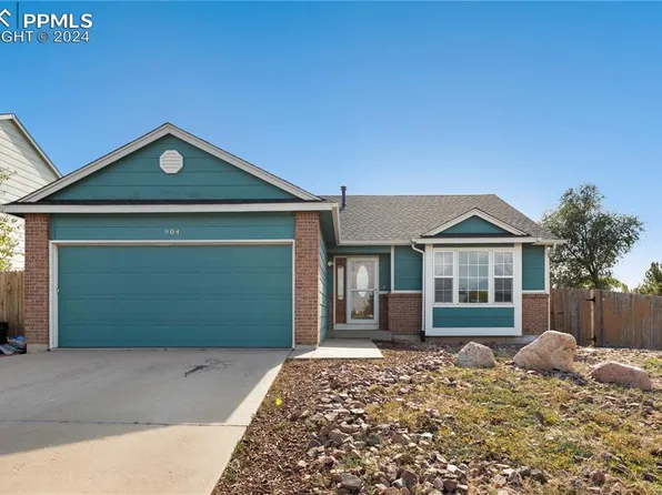 904 Barn Owl Dr, Fountain, CO 80817