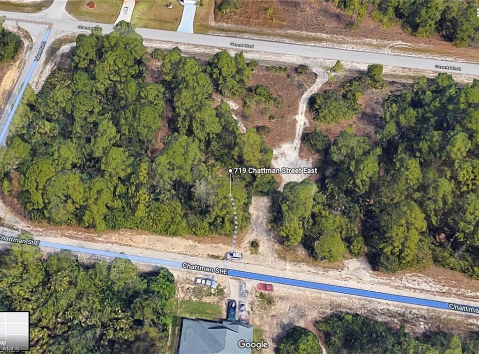 1st image of 719 Chattman St E