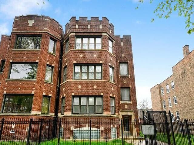 7822 S Colfax Ave Chicago IL | Zillow