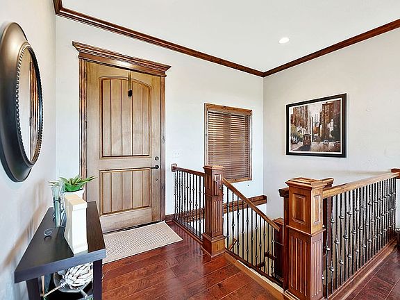 3rd image of 2202 Foxfire Ct
