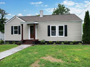 1005 Emmett Ave NW, Cleveland, TN 37311