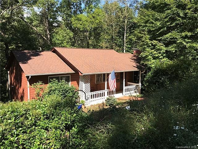 Nestled in the woods, but convenient to shopping, schools and Asheville