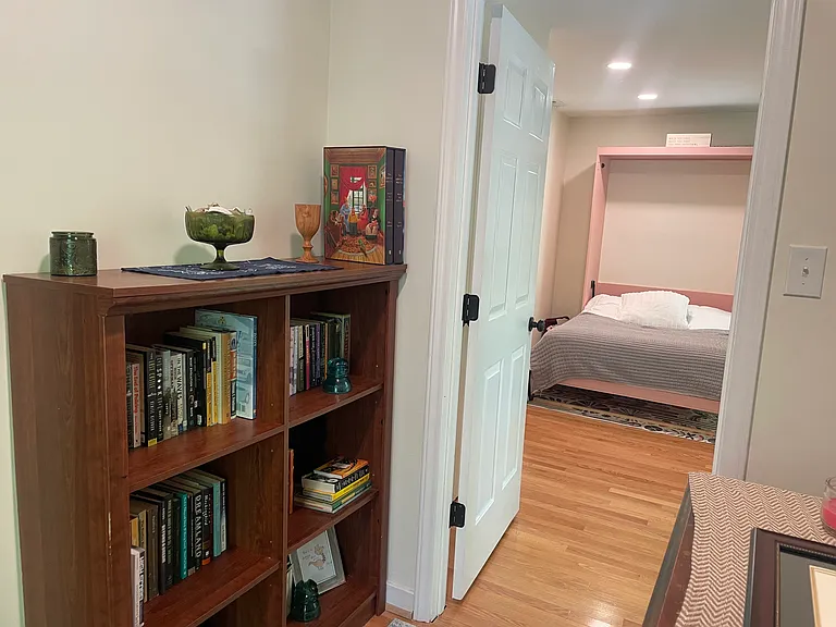 620 Arlington St — Photo 44