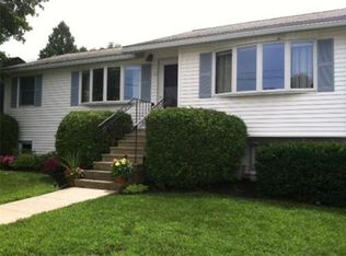 11 Witch Way, Salem, MA 01970