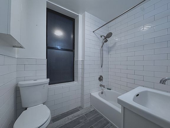 5th image of 8 W 119th St APT 11