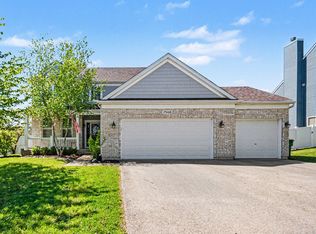 7908 Indigo Dr, Joliet, IL 60431