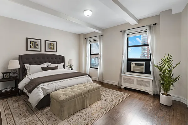 Sold by Compass | media 5