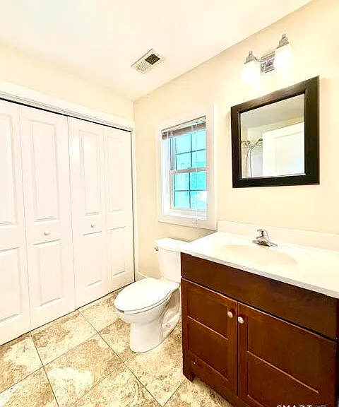 18 W Center St — Photo 16