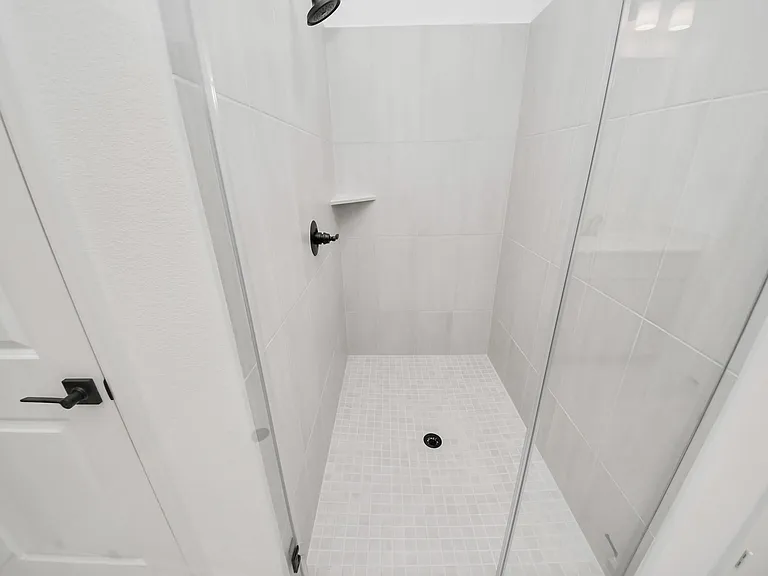 10706 Ursa St — Photo 40