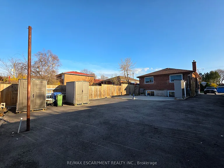 62 Richwill Rd #UPPER — Photo 23