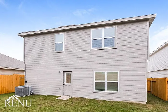 157 Scarborough Bnd — Photo 17