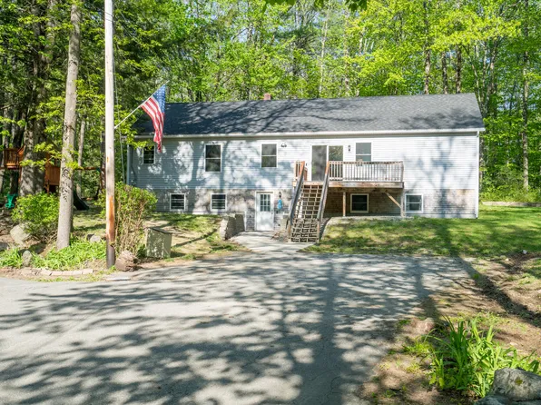 299 Lewiston Road, New Gloucester, ME 04260