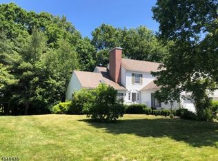 168 Smithfield Ct, Basking Ridge, NJ 07920