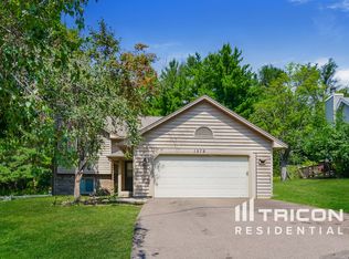 1579 Ashbury Ct, Eagan, MN 55122