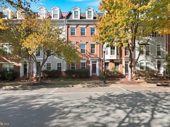 119 Cameron Station Blvd, Alexandria, VA 22304