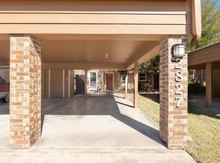 2827 Oakside Dr, Bryan, TX 77802