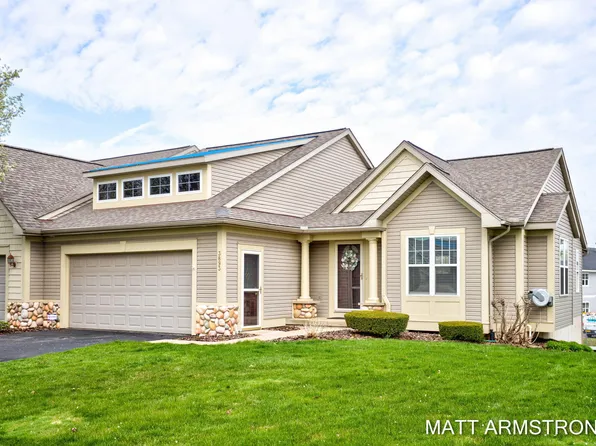 3893 Rain Tree Ave, Hudsonville, MI 49426