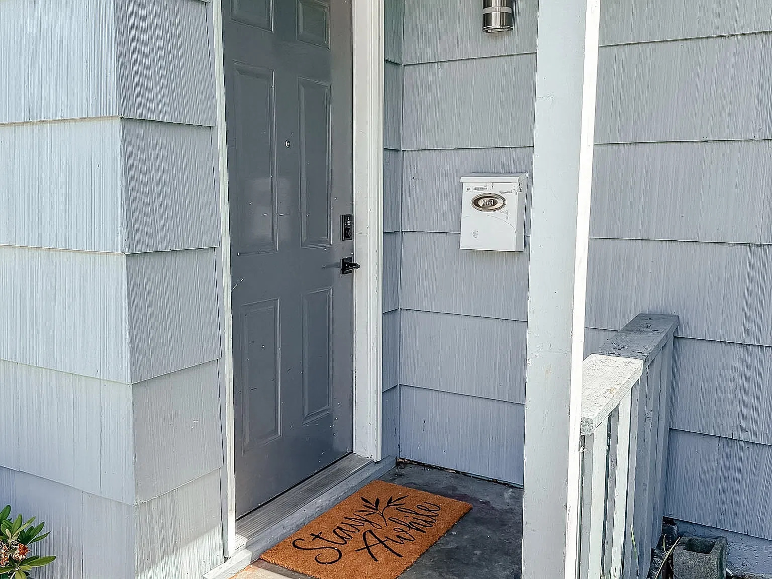 2 bed, 852 sqft, $2,396 — Photo 2