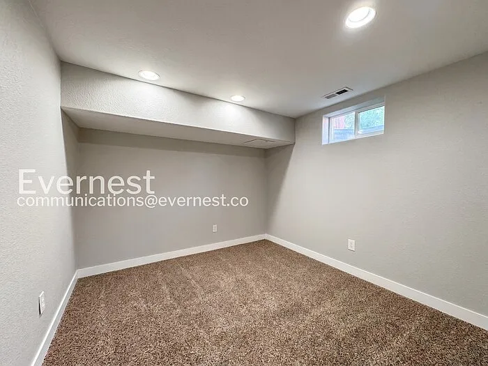 4220 S Inca St — Photo 20
