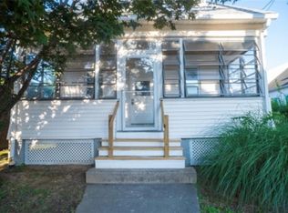 351 Academy Ave, Providence, RI 02908