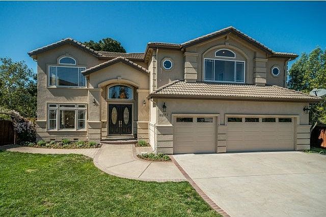 1st image of 22092 San Fernando Ct