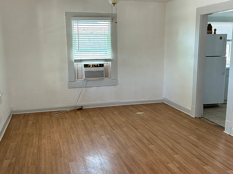 2805 Louisville Ave — Photo 5