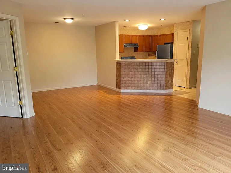 2502 Driftwood Ct #2A — Photo 6