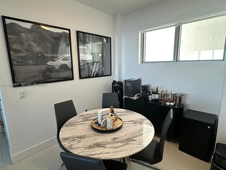 2900 NE 7th Ave #1003 — Photo 8
