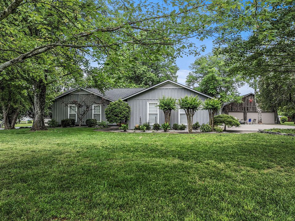 1st image of 154 Cottonwood Dr