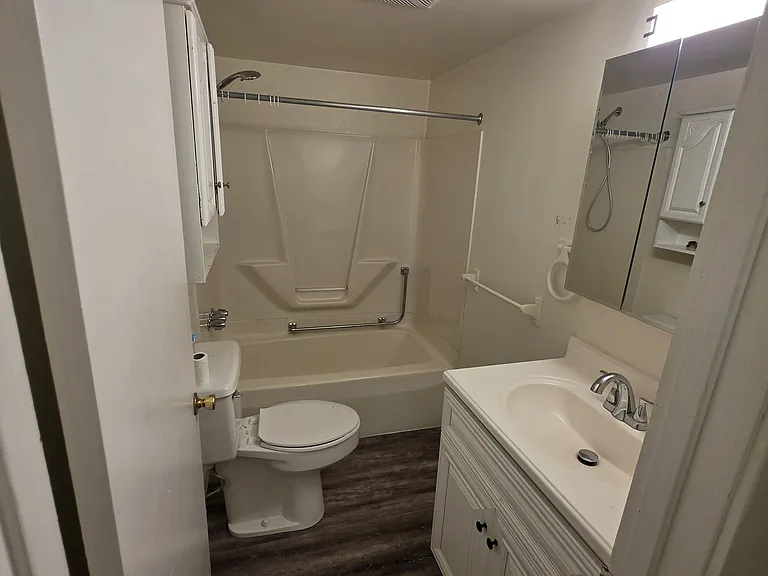 405 Millers Ln — Photo 9