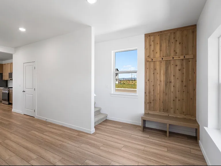 804 Accolade Loop — Photo 4
