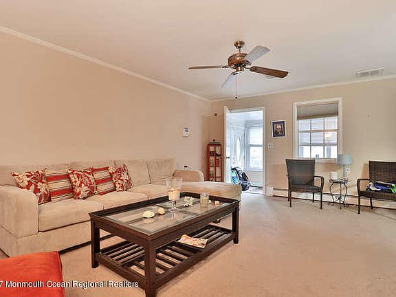5th image of 2063 Yorktowne Blvd