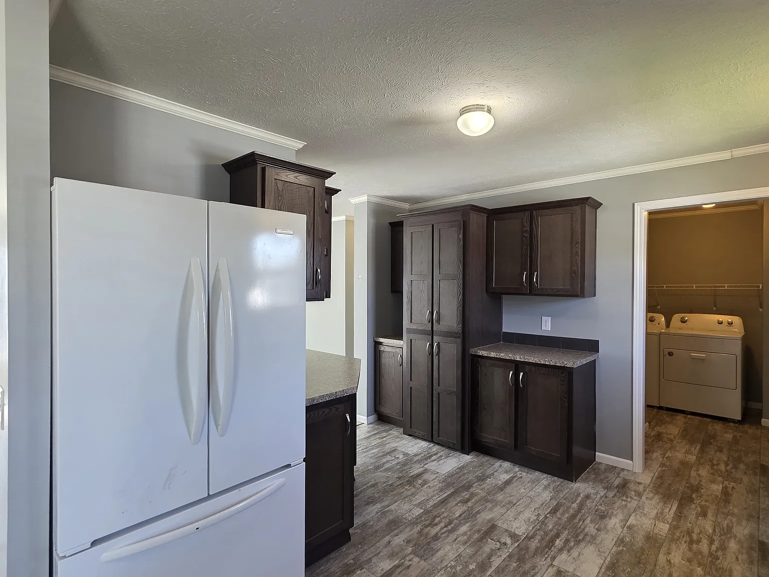 3 bed, 1680 sqft, $1,399 — Photo 1