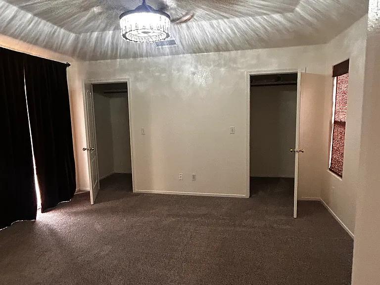 974 E Pennsylvania Ave — Photo 19