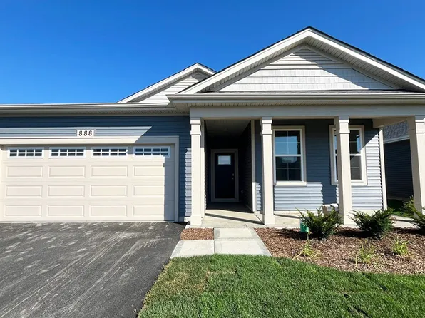 888 Plateau Dr, Pingree Grove, IL 60140