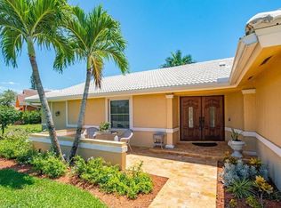 550 Forest Hills Blvd, Naples, FL 34113