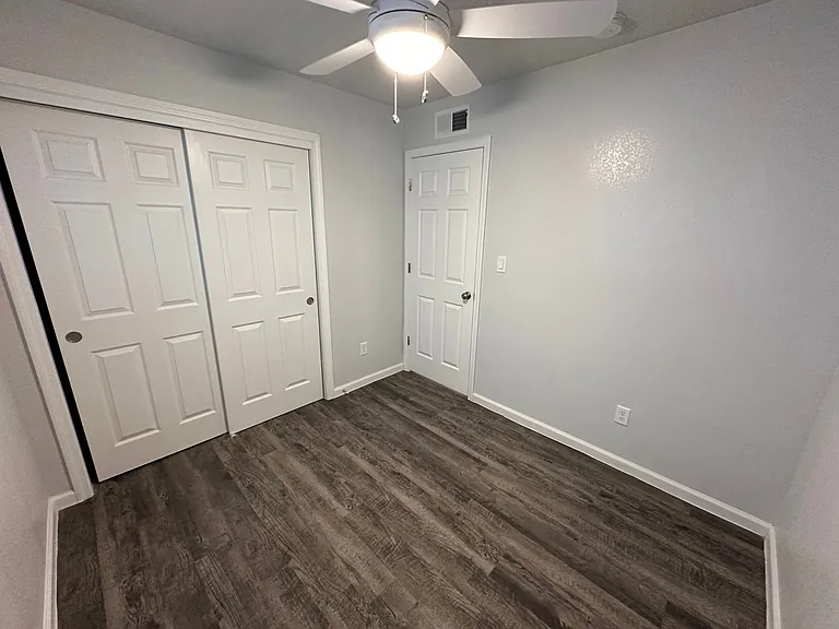 Sun Terrace Los Lunas — Photo 16