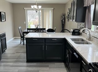 7846 Walnut St, Youngstown, OH
