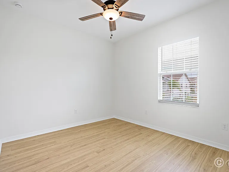 5736 Skytop Dr — Photo 18