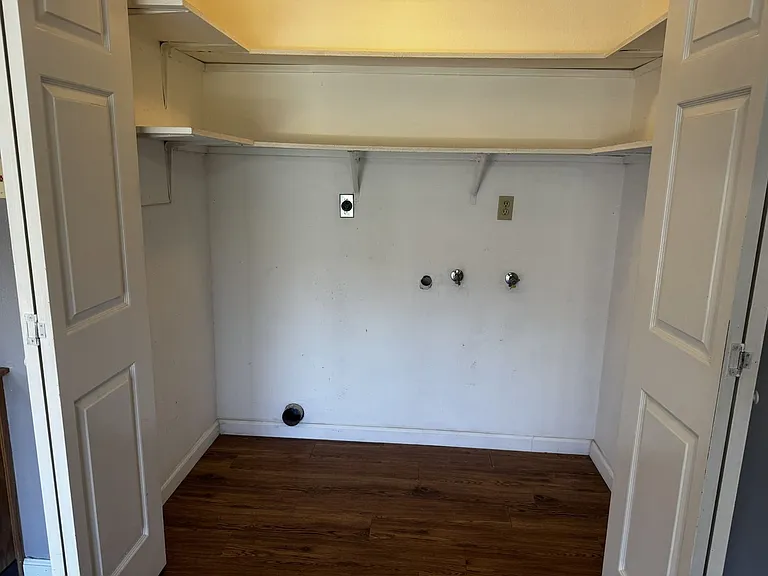 861 Cloverland Way — Photo 7