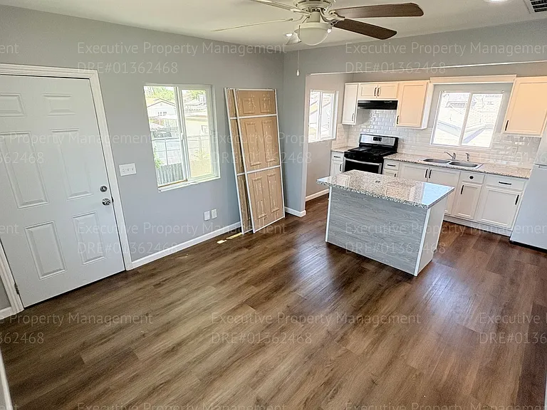 303 El Tejon Ave — Photo 8
